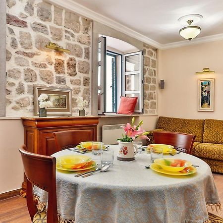 Apartman 367 コトル エクステリア 写真
